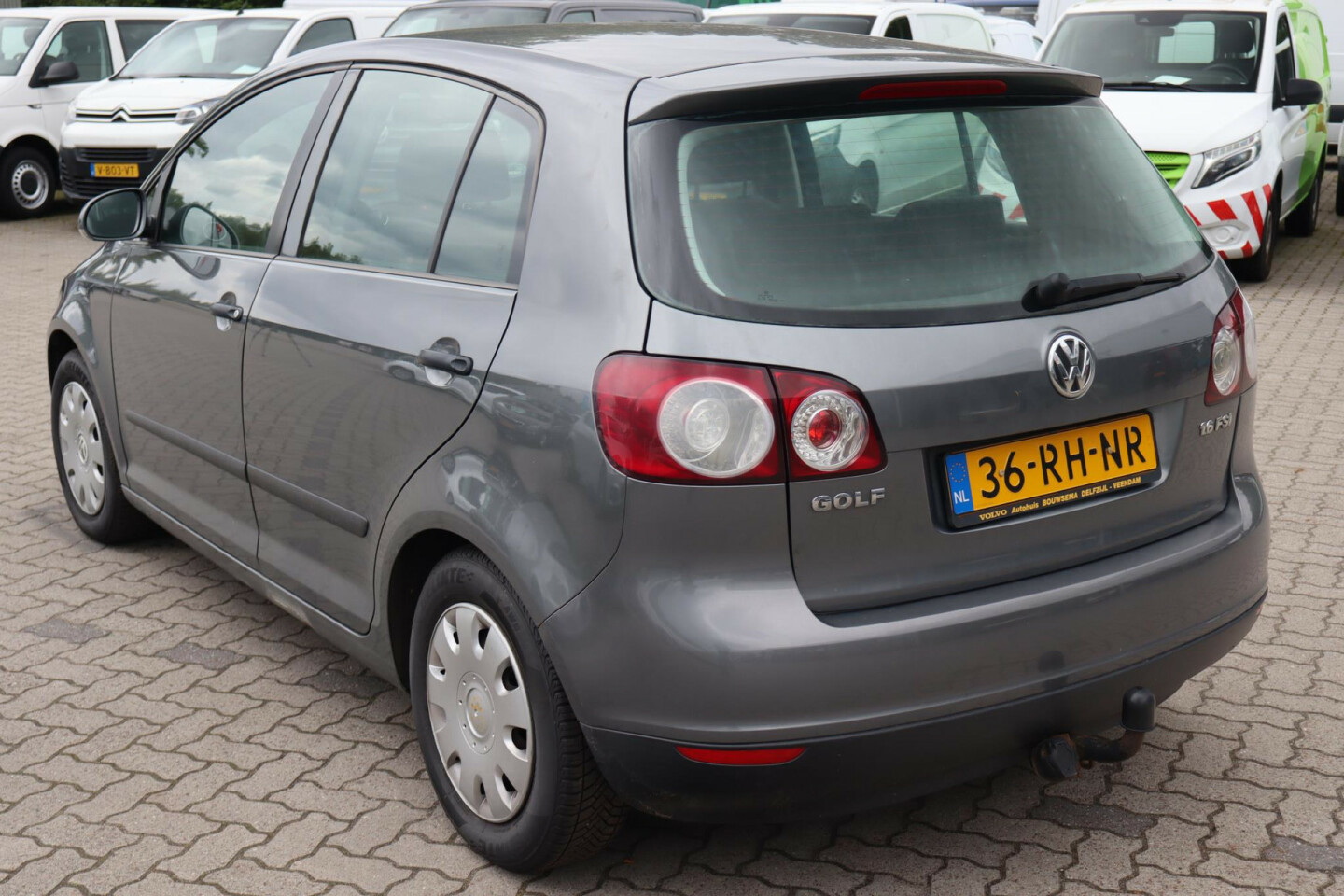 Volkswagen-Golf Plus-7