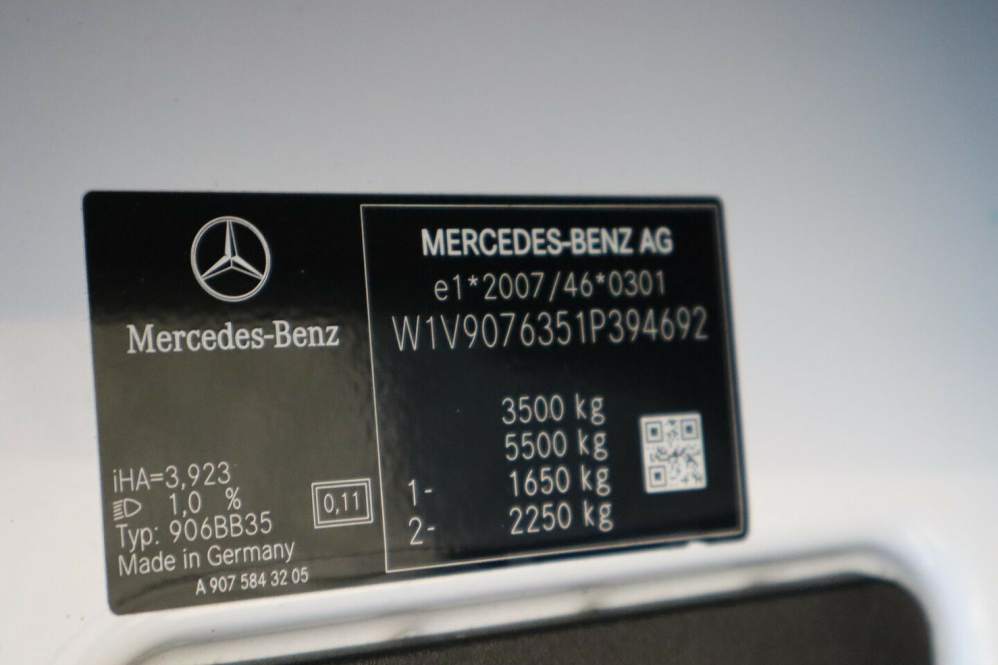 Mercedes-Benz-Sprinter-19