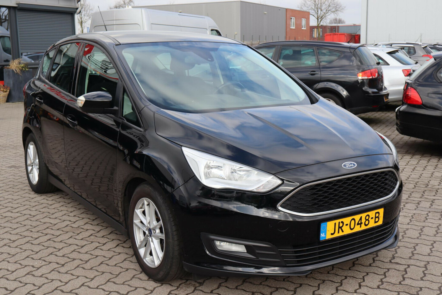 Ford-C-MAX-10