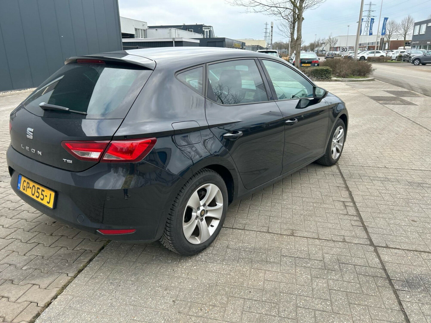 SEAT-Leon-5