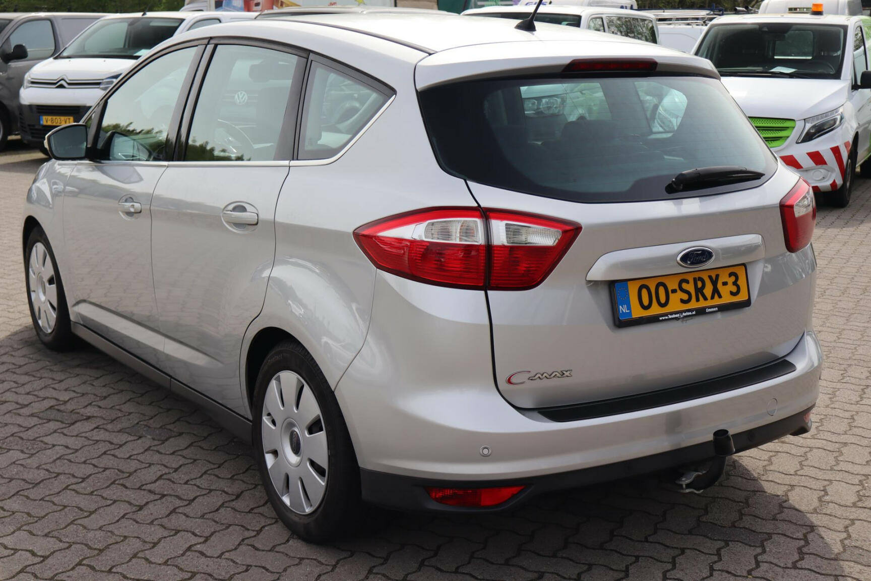 Ford-C-MAX-8